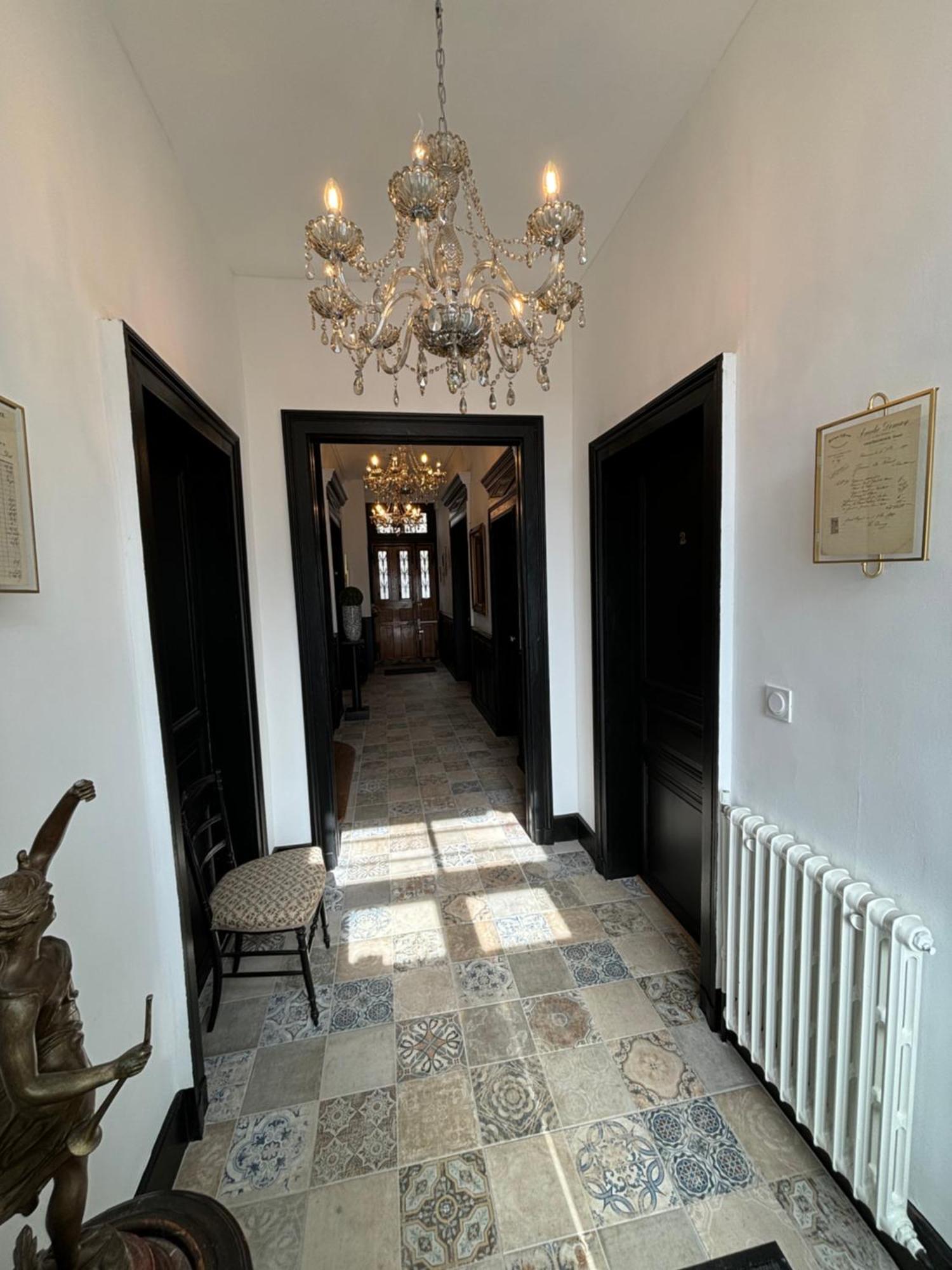 Maison A La Guitarde - Hotel Particulier Hippolyte Châteauroux Esterno foto